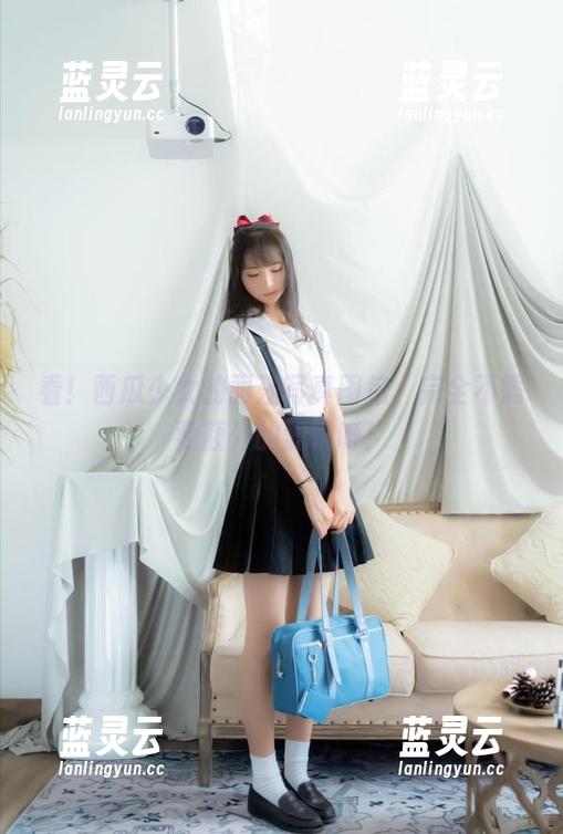 看！西瓜少女的丽江写真图包，完全不需要额外的滤镜呀！