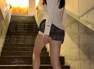 微密圈 – 收藏！轩子巨二兔的会会员情景ASMR与圣诞小视频的神奇搭配合集