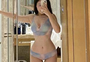 微密圈 – 打趣的对决：铁锤姐姐，双人写真精选大曝光