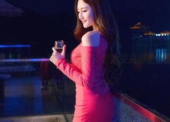 青豆客 – 梁莹Sugar奶牛专业户？赶紧来高清图集里找证据。