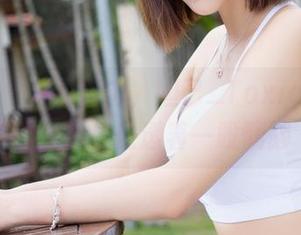 魅妍社 – 在线直击，妲己_Toxic泳池里的美图总是透着一股慵懒